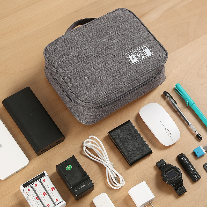 Portable USB Data Line Charger - đánh giá và giá Tech Accessories Kit